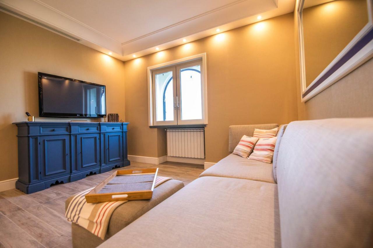 Le Fratte Luxury Home Castellammare di Stabia Exterior foto